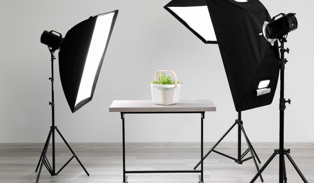 photography lights and reflector setup